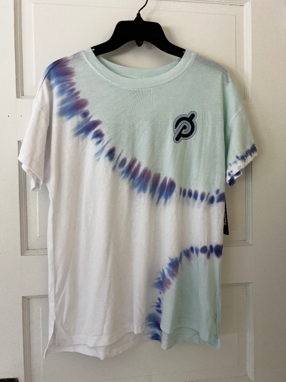 Peloton Sunburst Tee Shirt NWT Medium